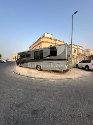 كرفان امريكي للبيع موديل ٢٠٠٤
