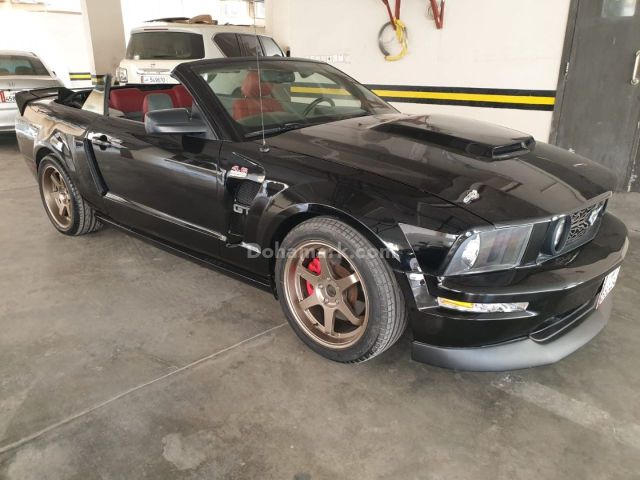 Negotiable Ford Mustang V8 Manual model 2007