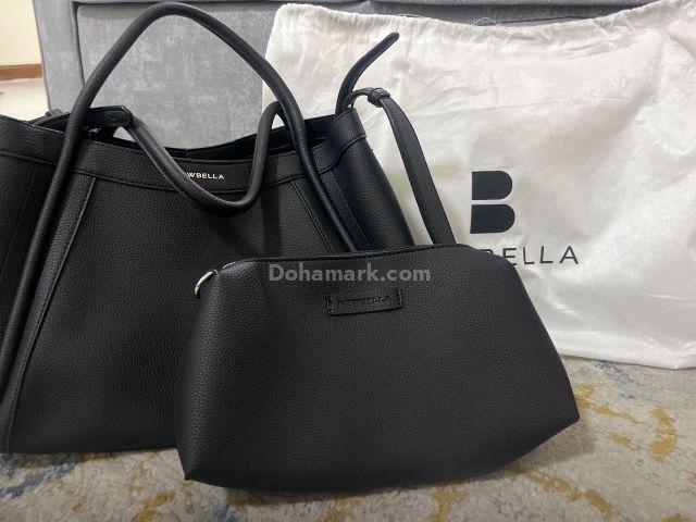 Newbella ladies handbag + small purse
